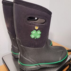 Bogs Classic 4H Unisex Waterproof Boots Size Youth 2